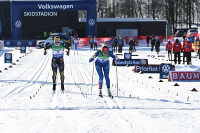 Anna Dyvik, Johanna Hagström