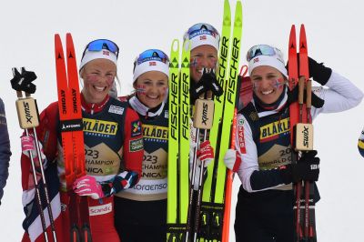 Tiril Udnes Weng, Ingvild Flugstad Østberg and 2 more